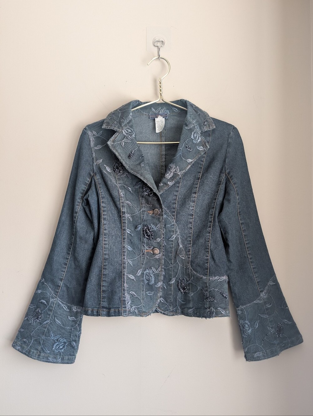 Vintage Vex Y2K Embroidered Denim Jacket with Floral Detail